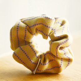Bawełniana scrunchie szlaczek